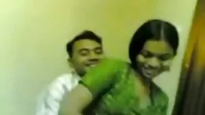ඔහුගේ කළු කුකුළා සමග කැටි මෝගන්ස් තද මිල්ෆ් මෆ් සීසාන කළු ස්ටඩ්