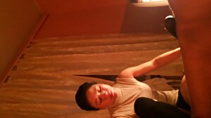 මල කෙලියයි