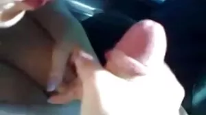 Ebony booty babe facial කිරීමට පෙර බට් බට් කරයි