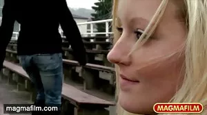 Busty blonde MILF queen Vanessa Cage තෙල් ගාලා කෙලෙව්වා