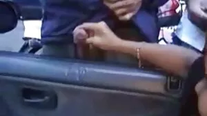 මහත බූරු පෙම්වතිය Rihanna Rimes