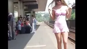 හොර ඒජන්තයෙක් මේ සරාගී ගෑණු දෙන්නා කෙලෙව්වා