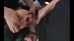 විශාල ඉස්ම සහිත BBW සහ තරුණ ආගන්තුකය